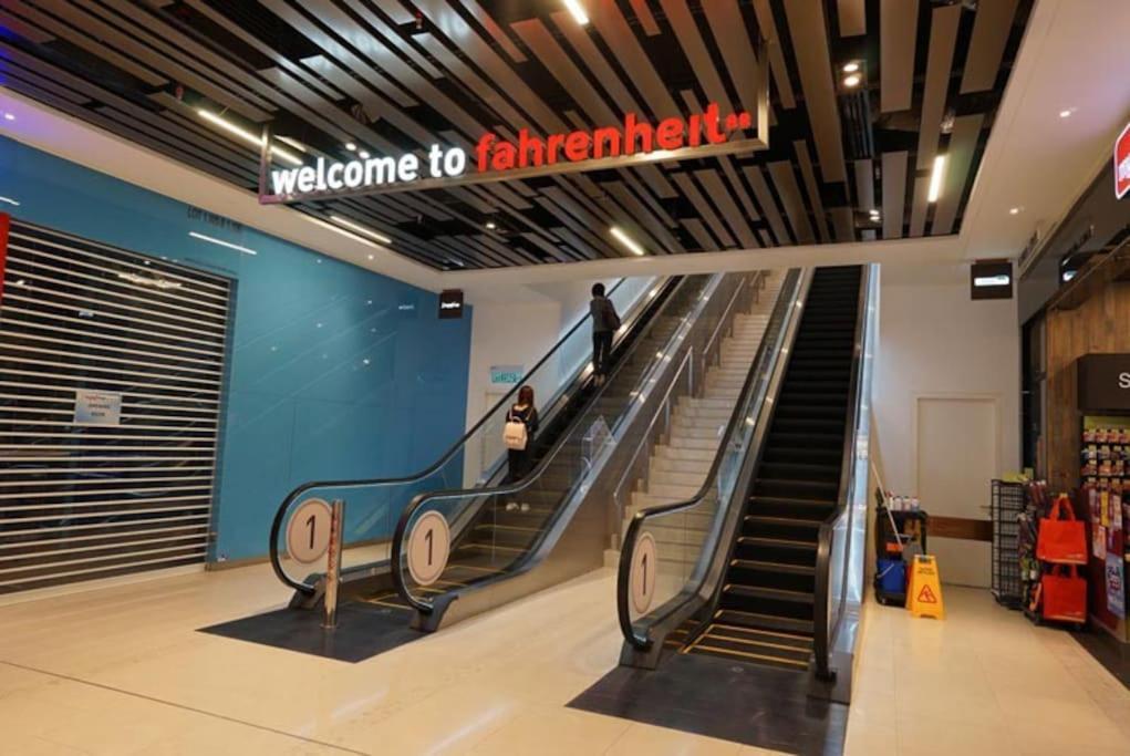 Fahrenheit Condo Bukit Bintang Kl 2R By Roseline Kuala Lumpur Esterno foto