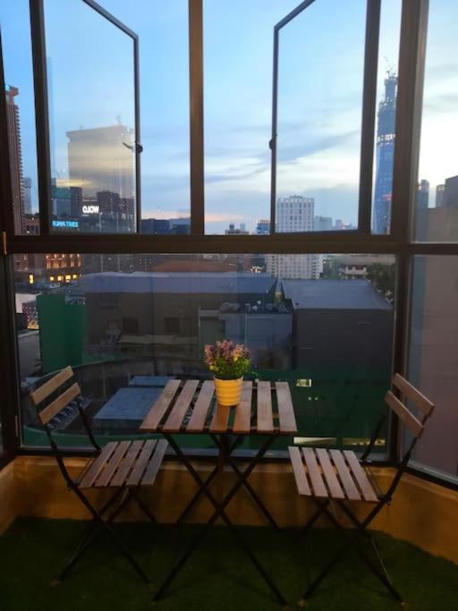 Fahrenheit Condo Bukit Bintang Kl 2R By Roseline Kuala Lumpur Esterno foto