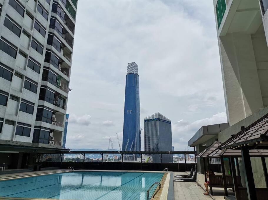 Fahrenheit Condo Bukit Bintang Kl 2R By Roseline Kuala Lumpur Esterno foto