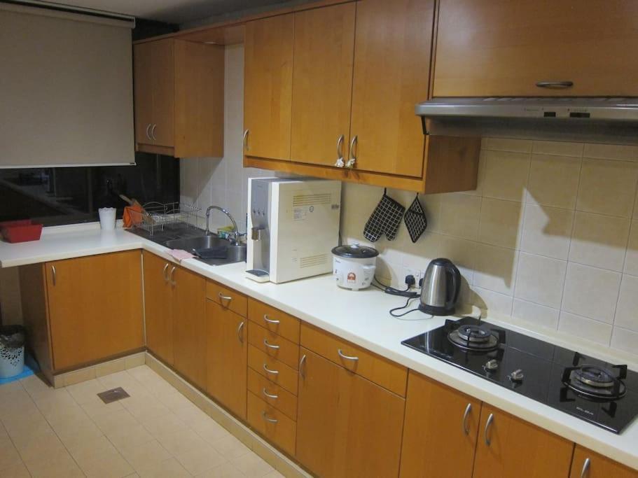 Fahrenheit Condo Bukit Bintang Kl 2R By Roseline Kuala Lumpur Esterno foto